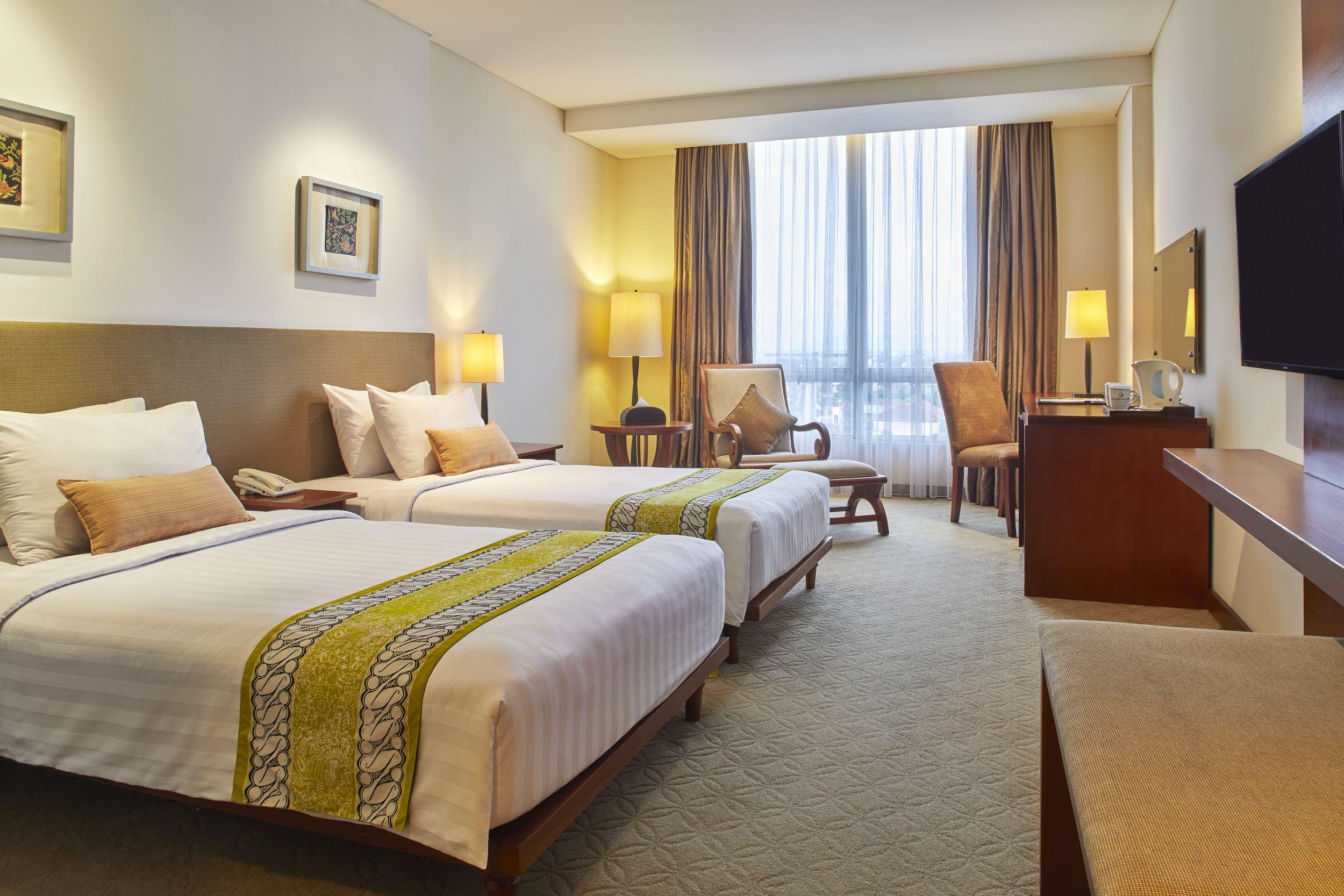 Jambuluwuk Malioboro Hotel Джокьякарта Экстерьер фото Deluxe Room